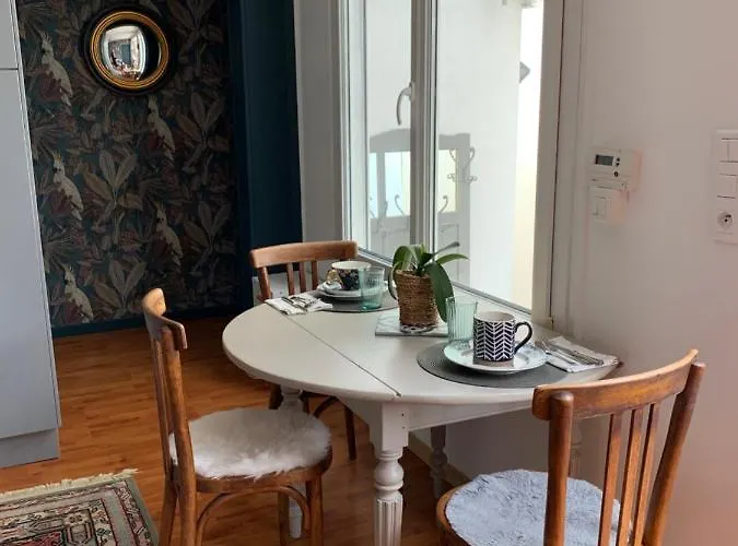 La Maison Cattleya Semesterbostad Le Mans